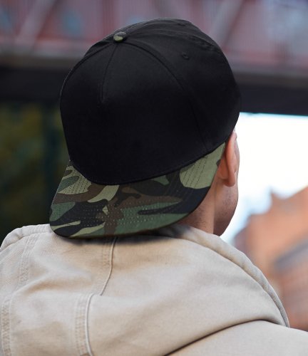 Beechfield Camo Snapback Cap